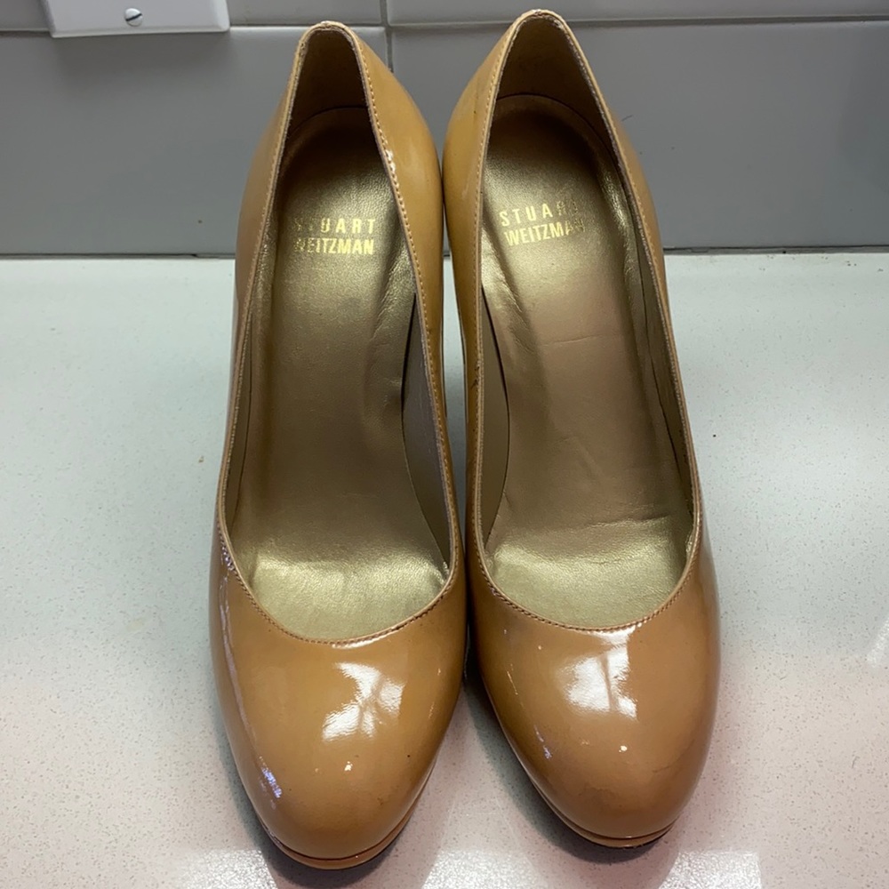 Stuart weitzman tan heels